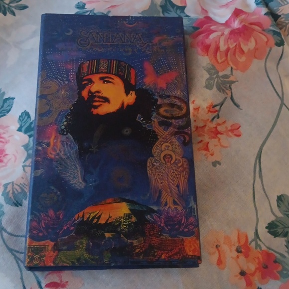 Santana CD set 3 cds Album Hard cover - Picture 4 of 7